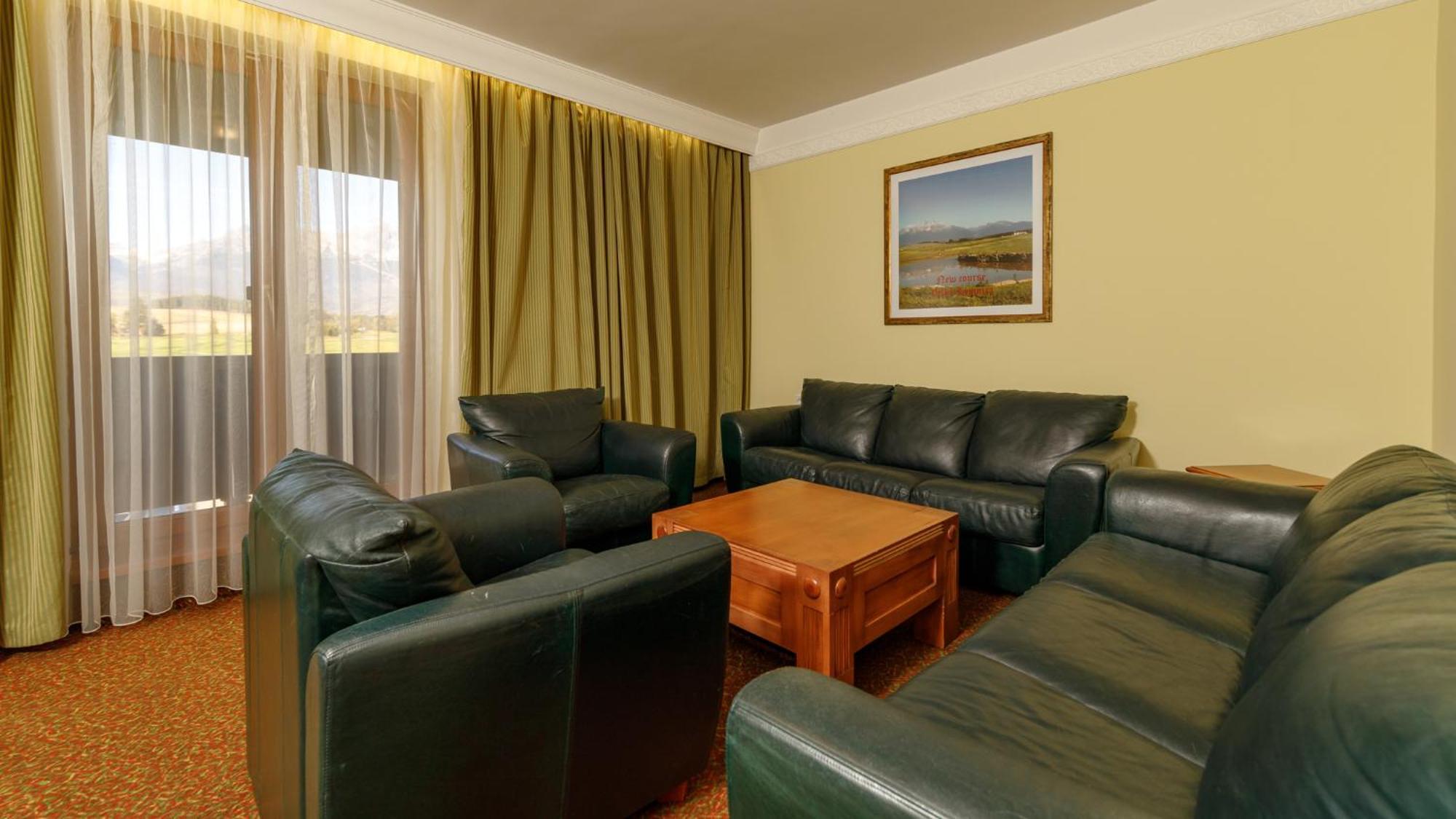 Hotel International Vel'ka Lomnica Rom bilde