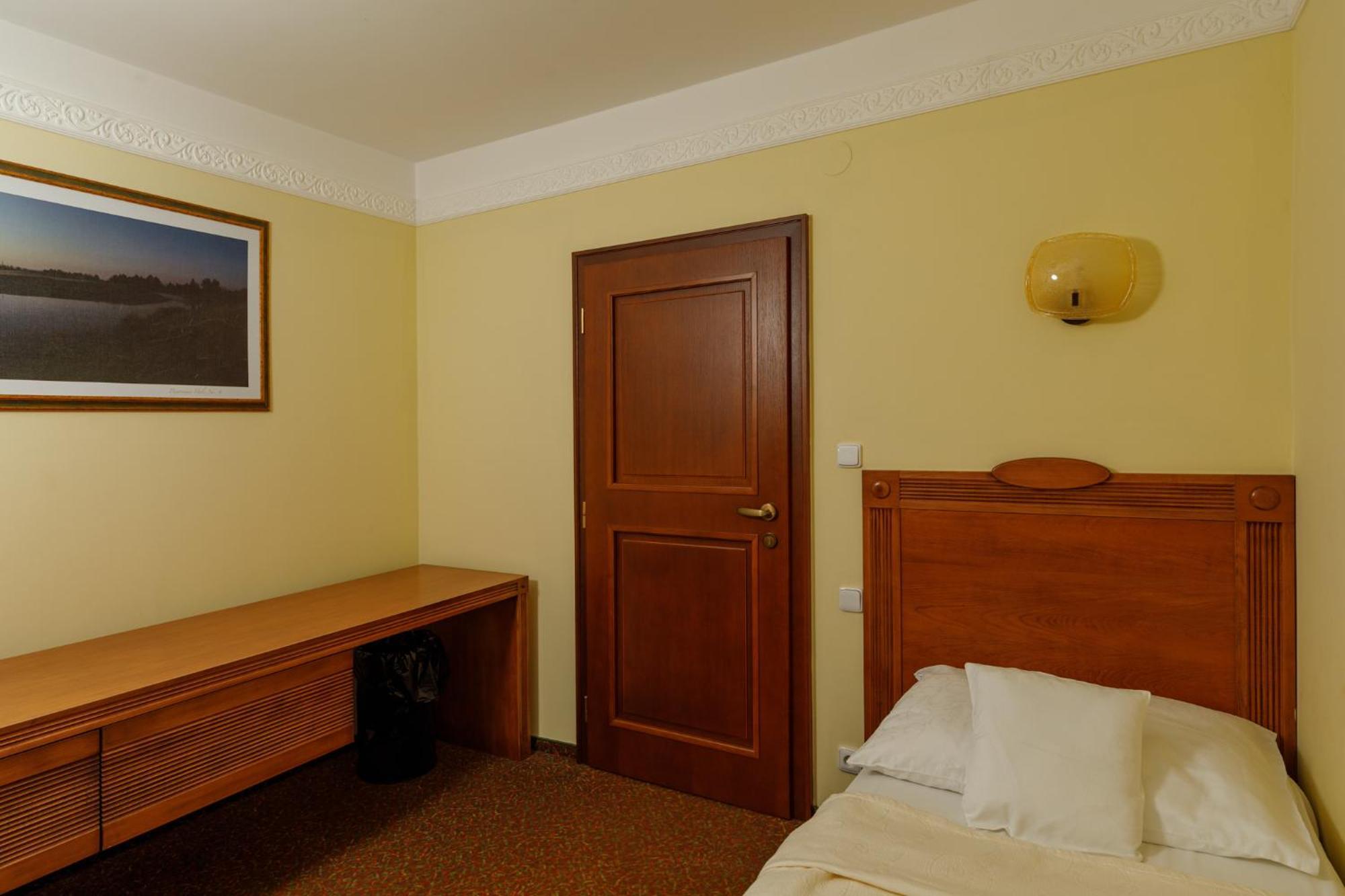 Hotel International Vel'ka Lomnica Rom bilde