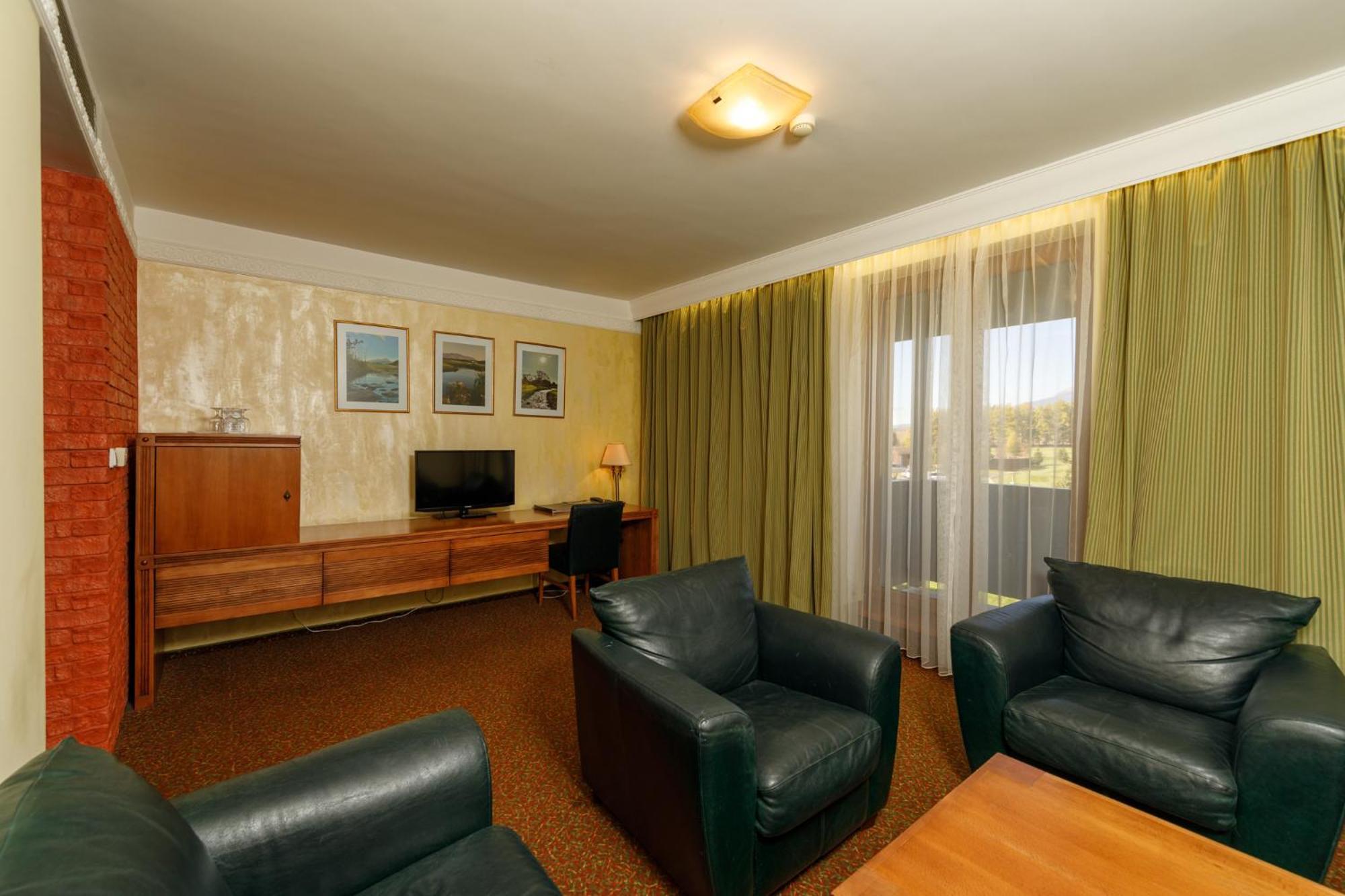 Hotel International Vel'ka Lomnica Rom bilde